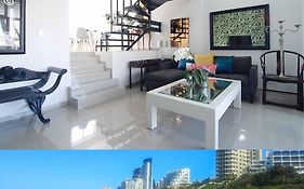 9 Ipanema Umhlanga 5 Sleeper Garden Unit Next To The Oyster Box Hotel